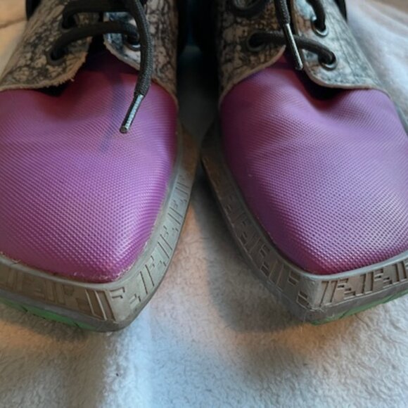 John Fluevog Manifold Omni Purple Green Mens 5 Womens 7 Sold out RARE Festival - Picture 9 of 14